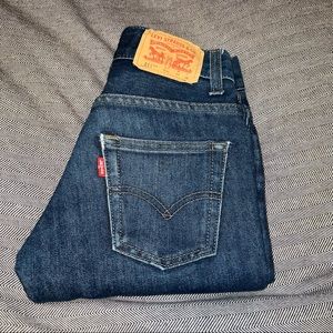 Kids Levi’s 511 slim dark wash 8reg w24” x L22”